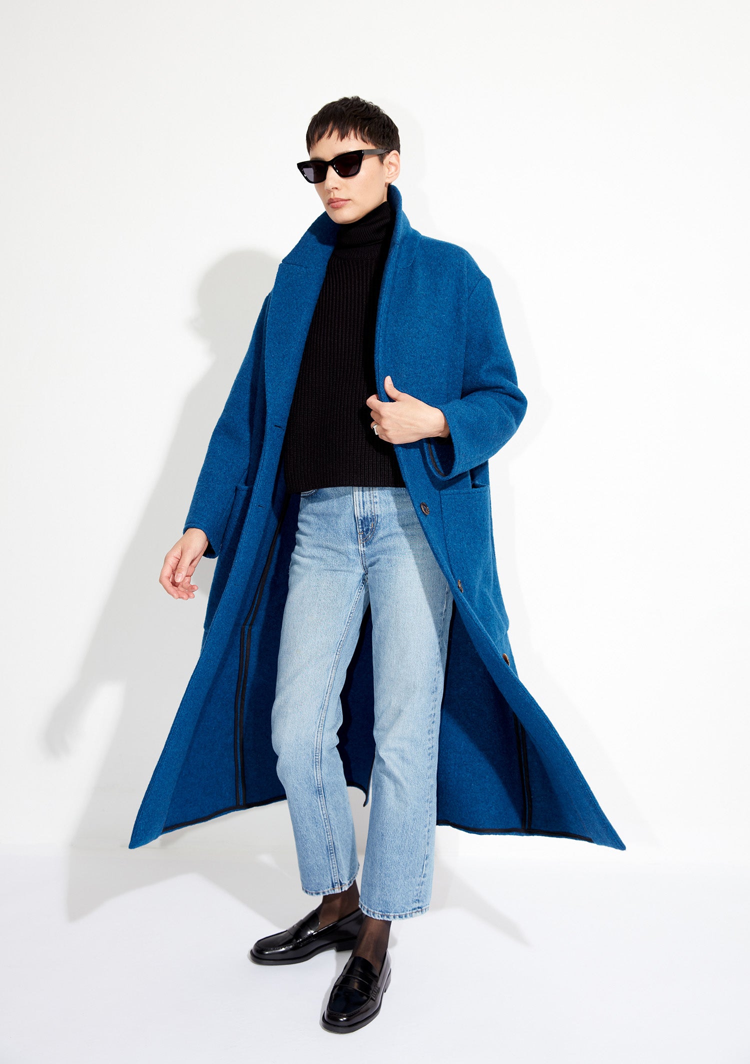 Meret Coat in Virgin Wool Cobalt Blue